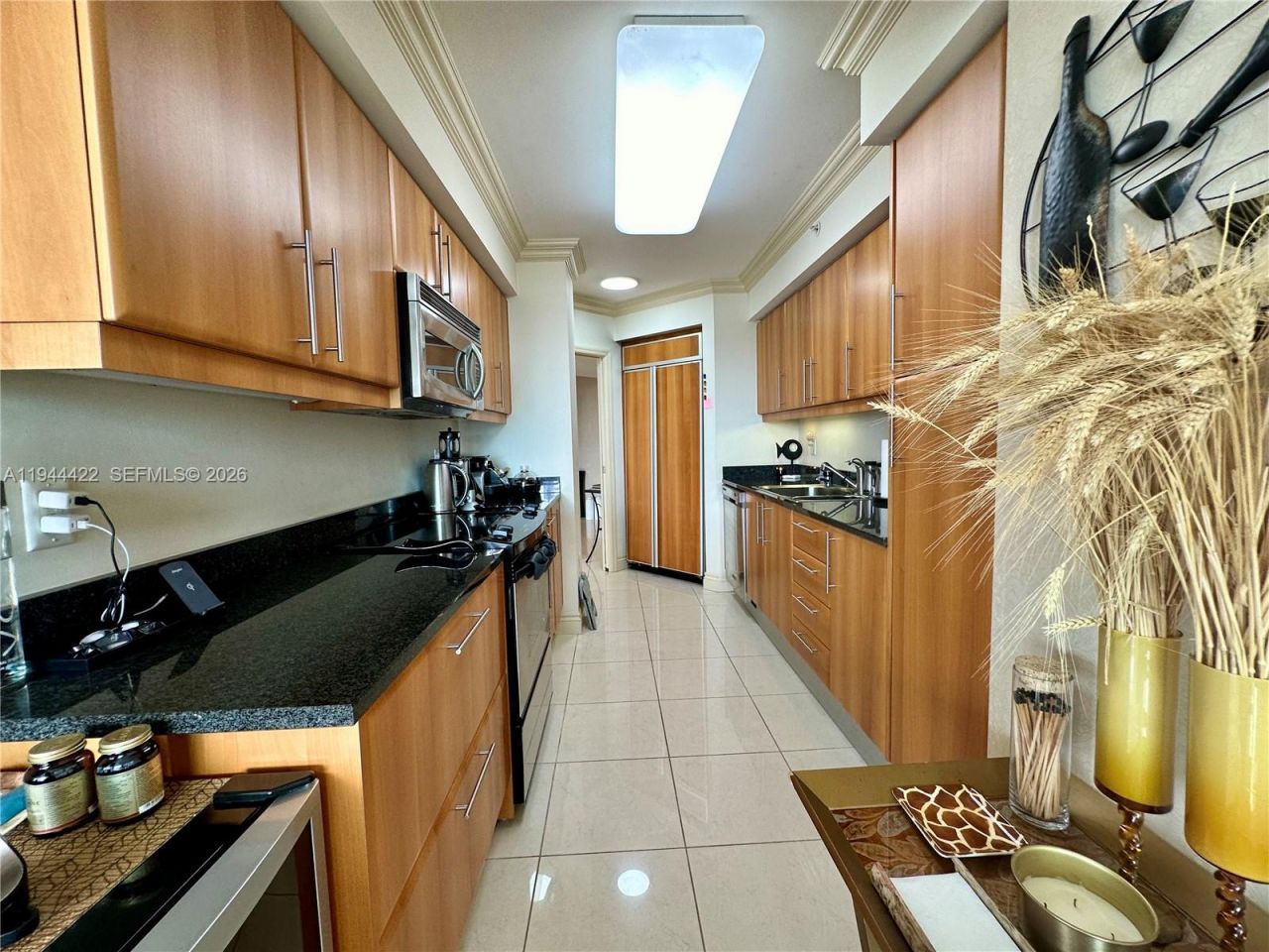 16500 Collins Ave , Unit 1954, Sunny Isles Beach, FL 33160 Photo