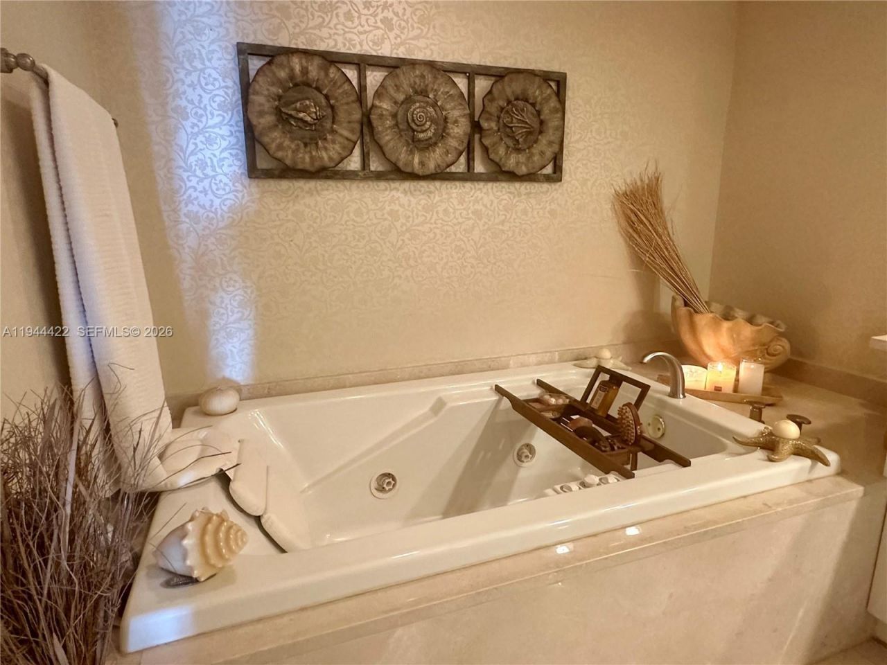 16500 Collins Ave , Unit 1954, Sunny Isles Beach, FL 33160 Photo