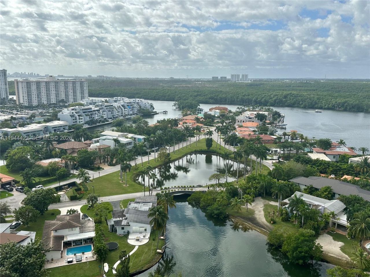 16500 Collins Ave , Unit 1954, Sunny Isles Beach, FL 33160 Photo