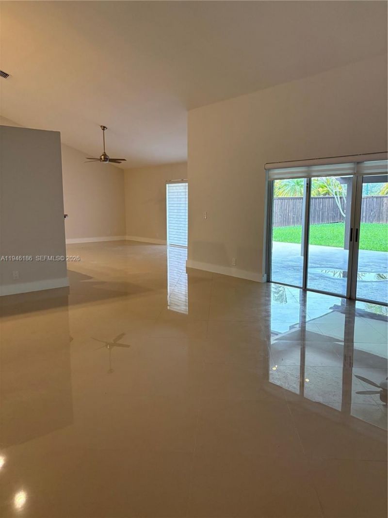 16209 NW 15th St, Pembroke Pines, FL 33028 Photo