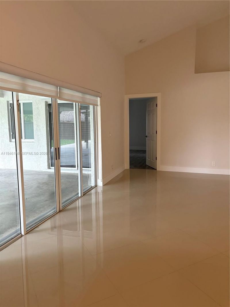 16209 NW 15th St, Pembroke Pines, FL 33028 Photo