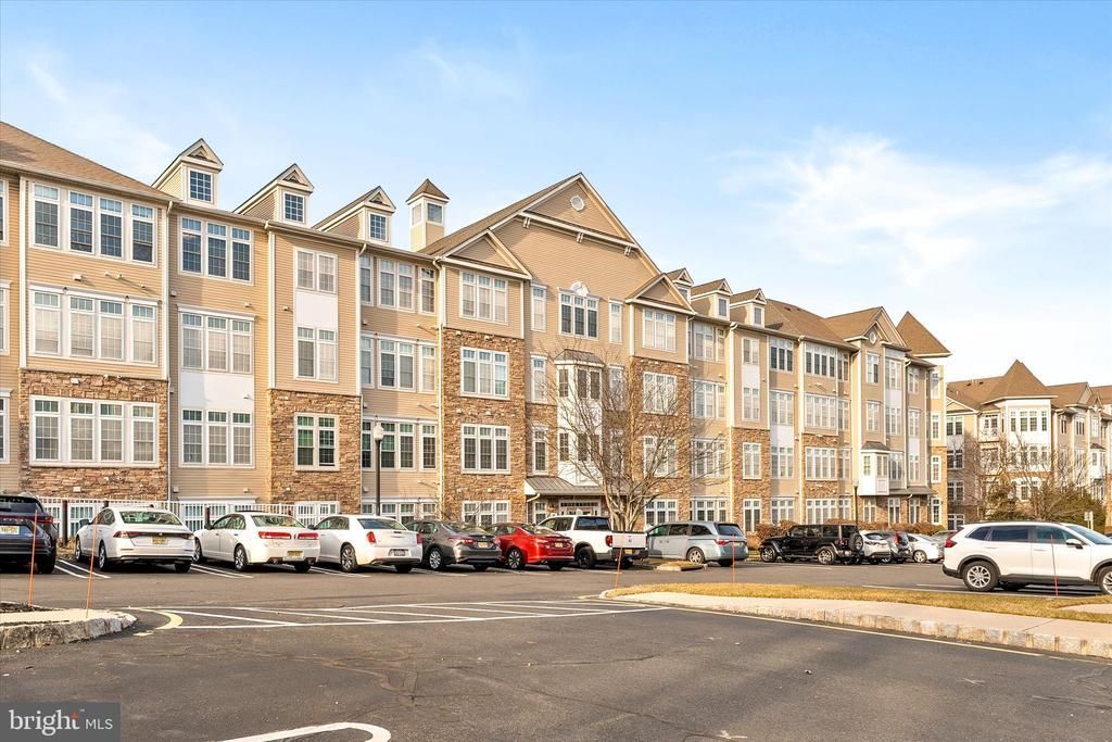 1102 Cedar Village Boulevard, East Brunswick, NJ 08816 Main Photo