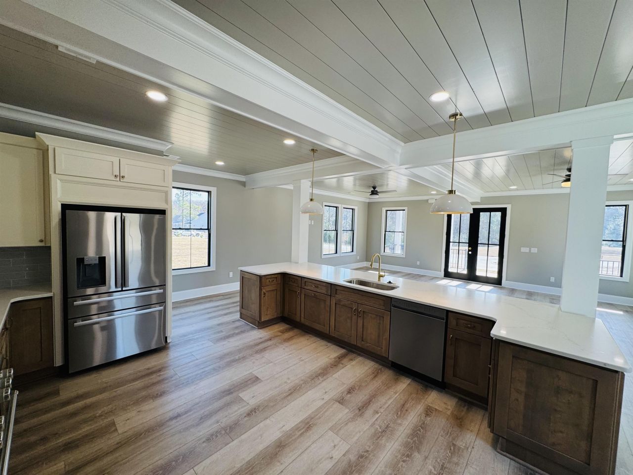 825 Commanders Island Dr. Photo 12