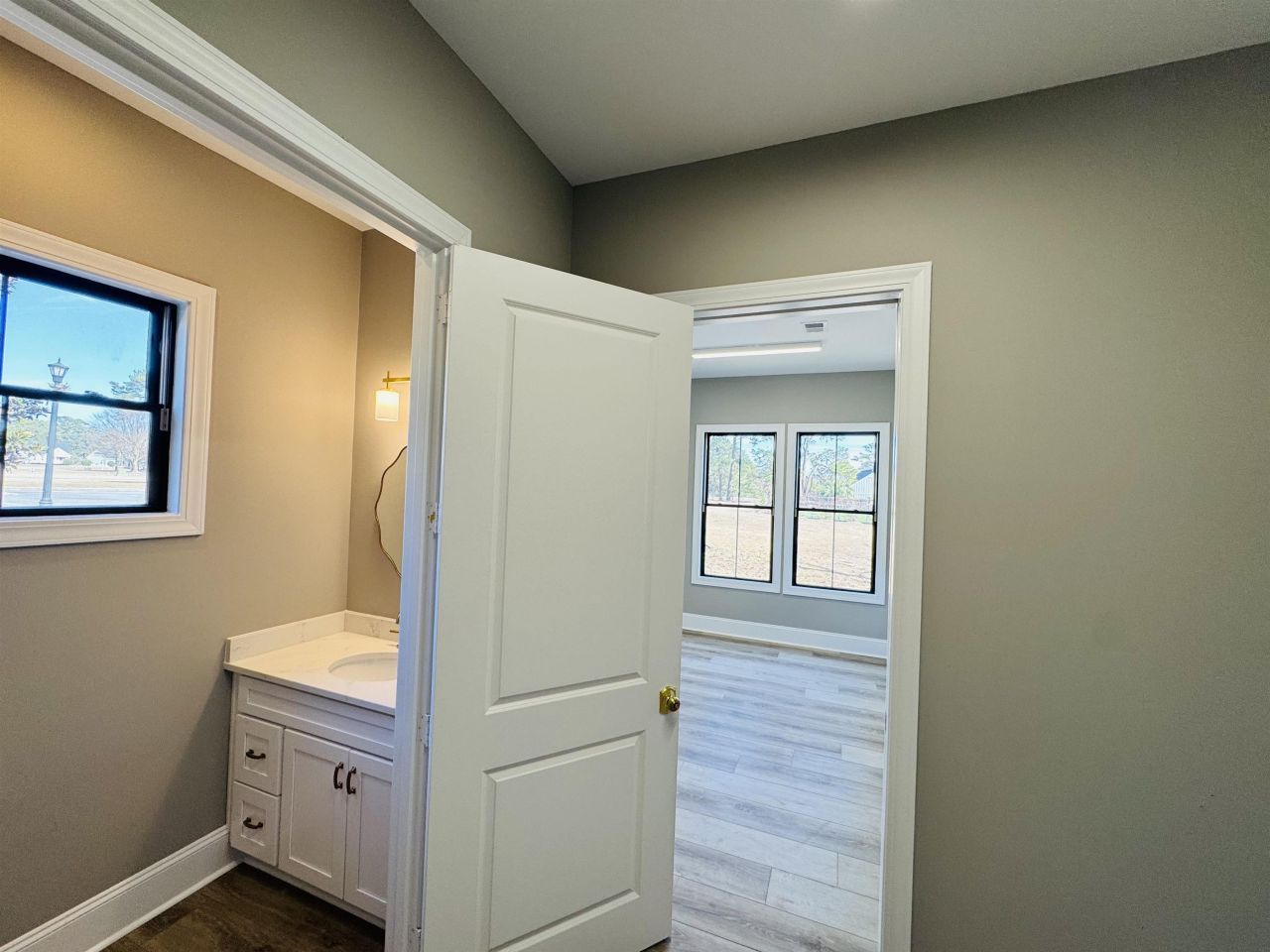 825 Commanders Island Dr. Photo 15