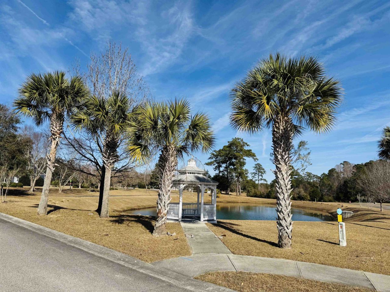 825 Commanders Island Dr. Photo 37