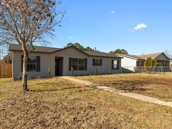 14201 Krestview Drive, Mabelvale, AR 72103