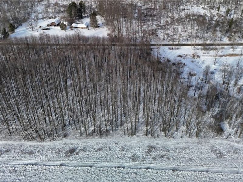 3522 Footville Richmond Road, Dorset, OH 44032 Photo 3