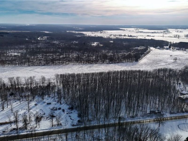 3522 Footville Richmond Road, Dorset, OH 44032 Photo 4