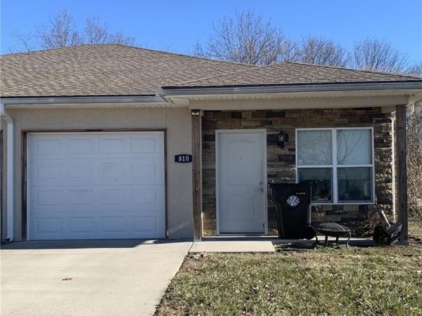 810 Riffle Drive, Pleasant Hill, MO 64080