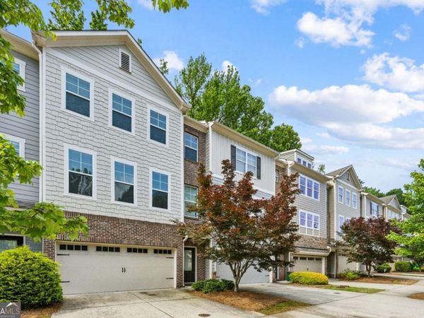2817 White Oak Lane, Decatur, GA 30032
