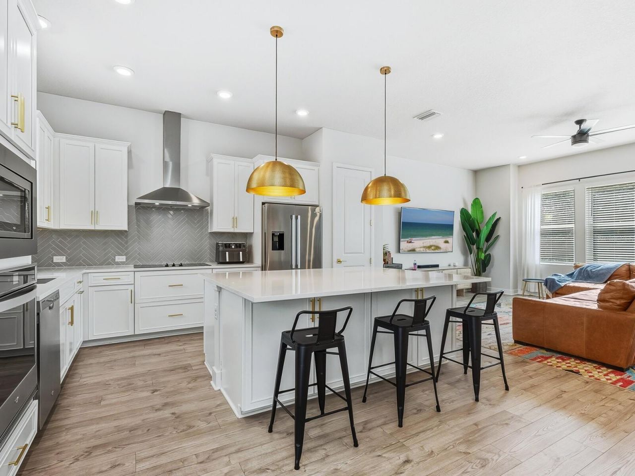 451 Wingfield Drive, Sarasota, FL 34237 Photo