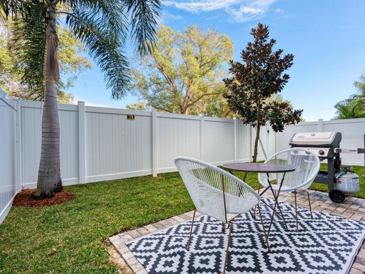 451 Wingfield Drive, Sarasota, FL 34237 Photo