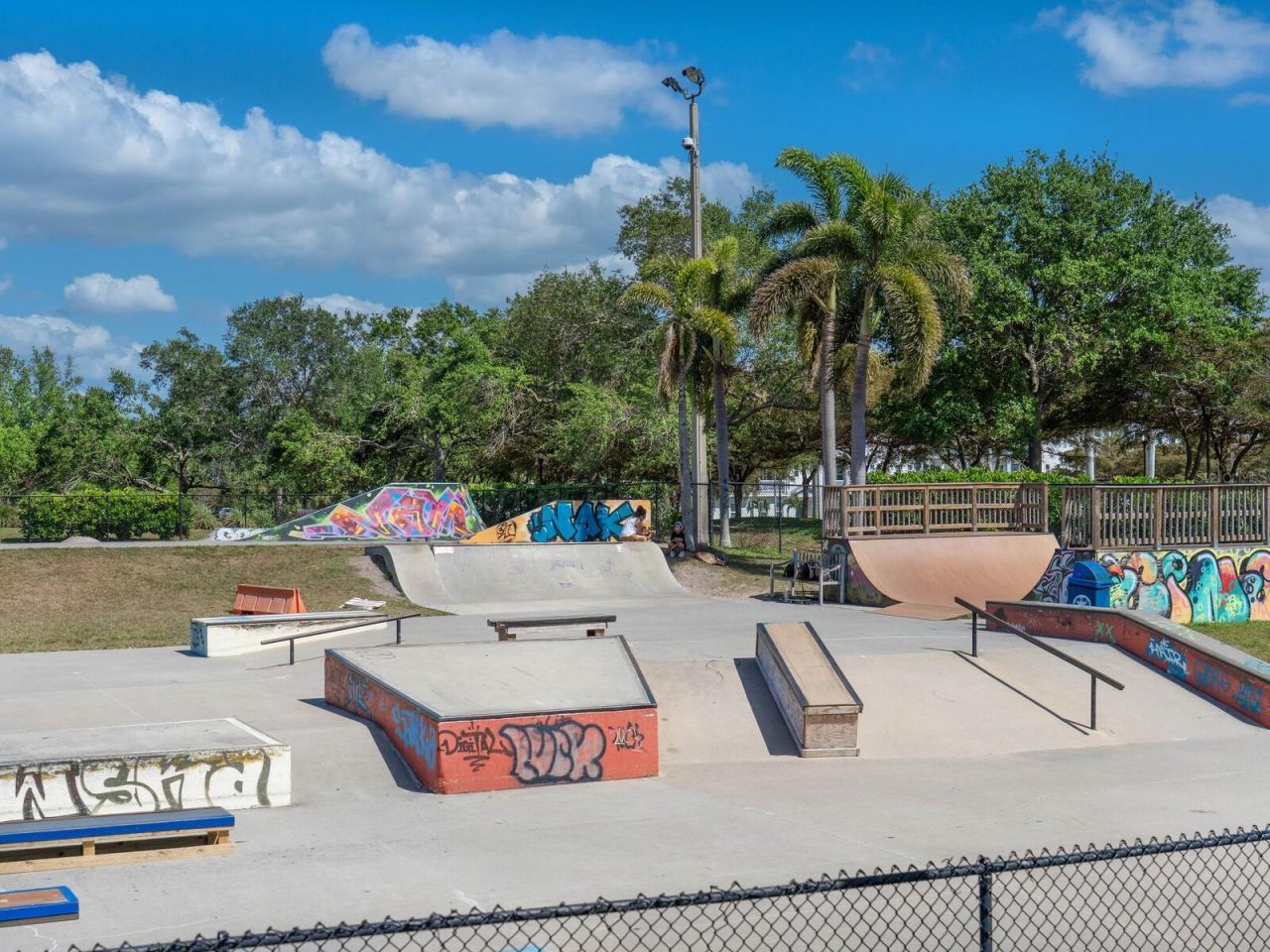 451 Wingfield Drive, Sarasota, FL 34237 Photo