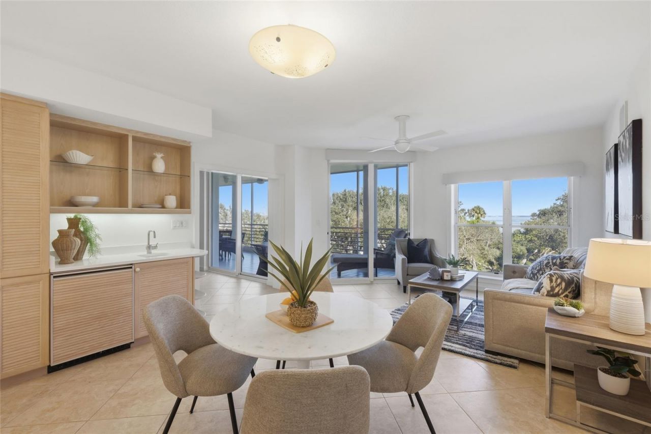 2550 Harbourside Drive, Unit 333, Longboat Key, FL 34228 Photo