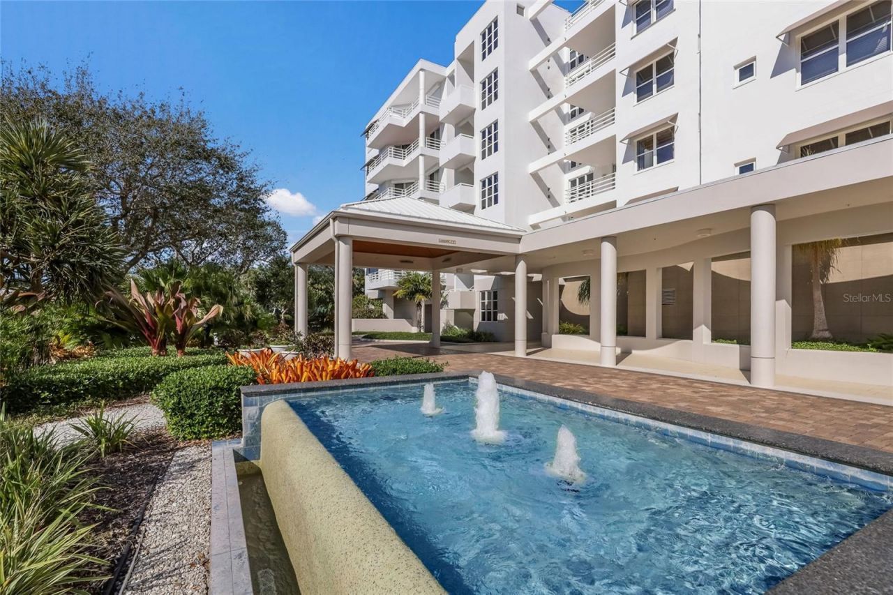 2550 Harbourside Drive, Unit 333, Longboat Key, FL 34228 Photo
