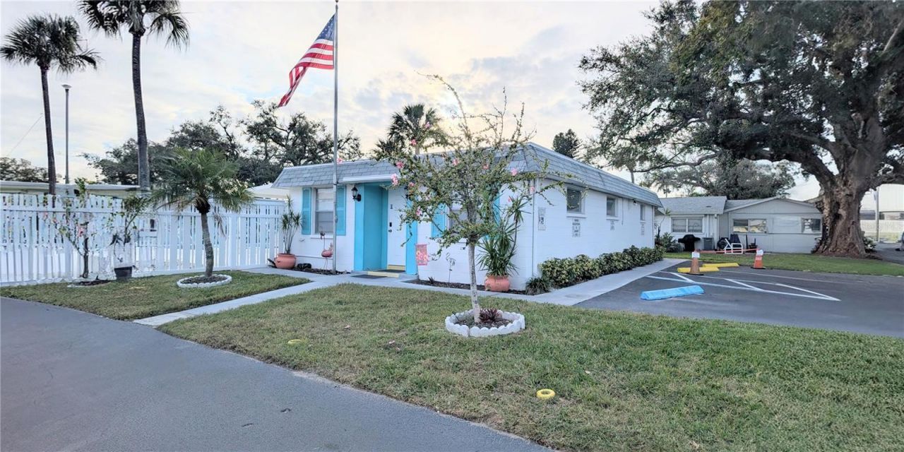 6031 Arlene Way, Bradenton, FL 34207 Photo