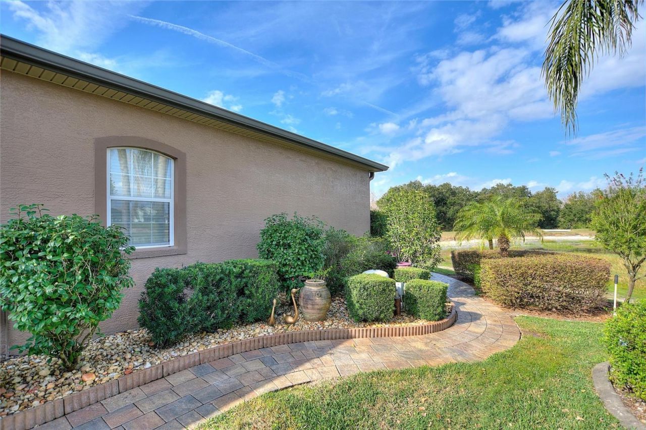 370 Meandering Way, Polk City, FL 33868 Photo