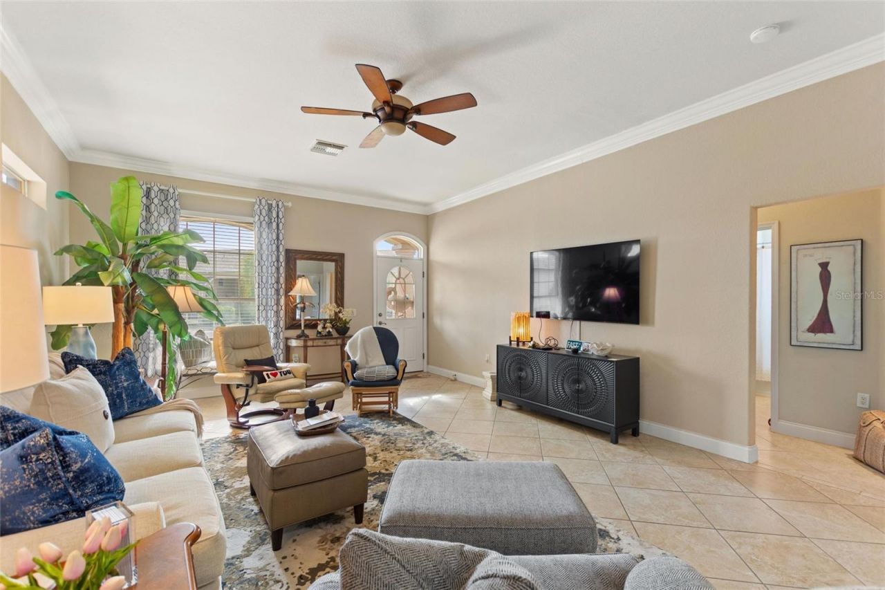 370 Meandering Way, Polk City, FL 33868 Photo