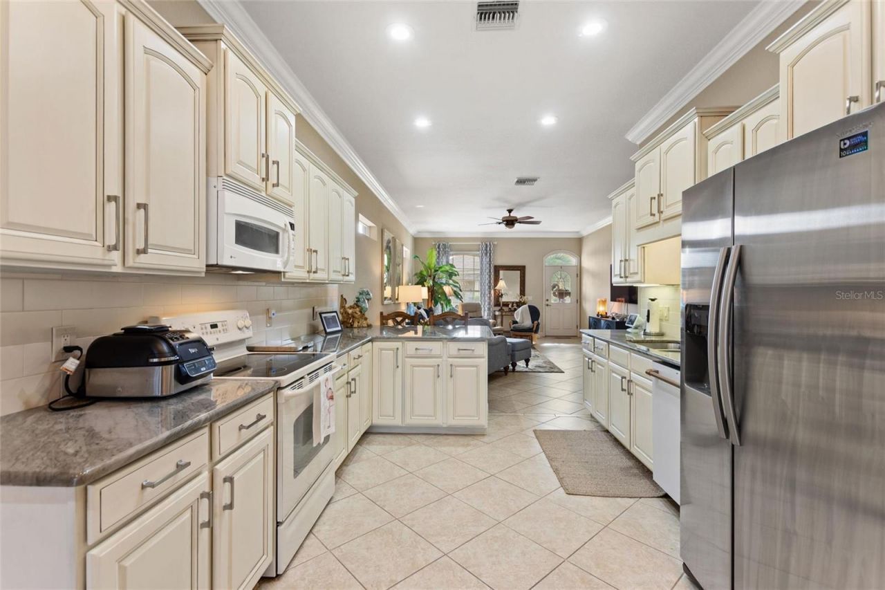 370 Meandering Way, Polk City, FL 33868 Photo