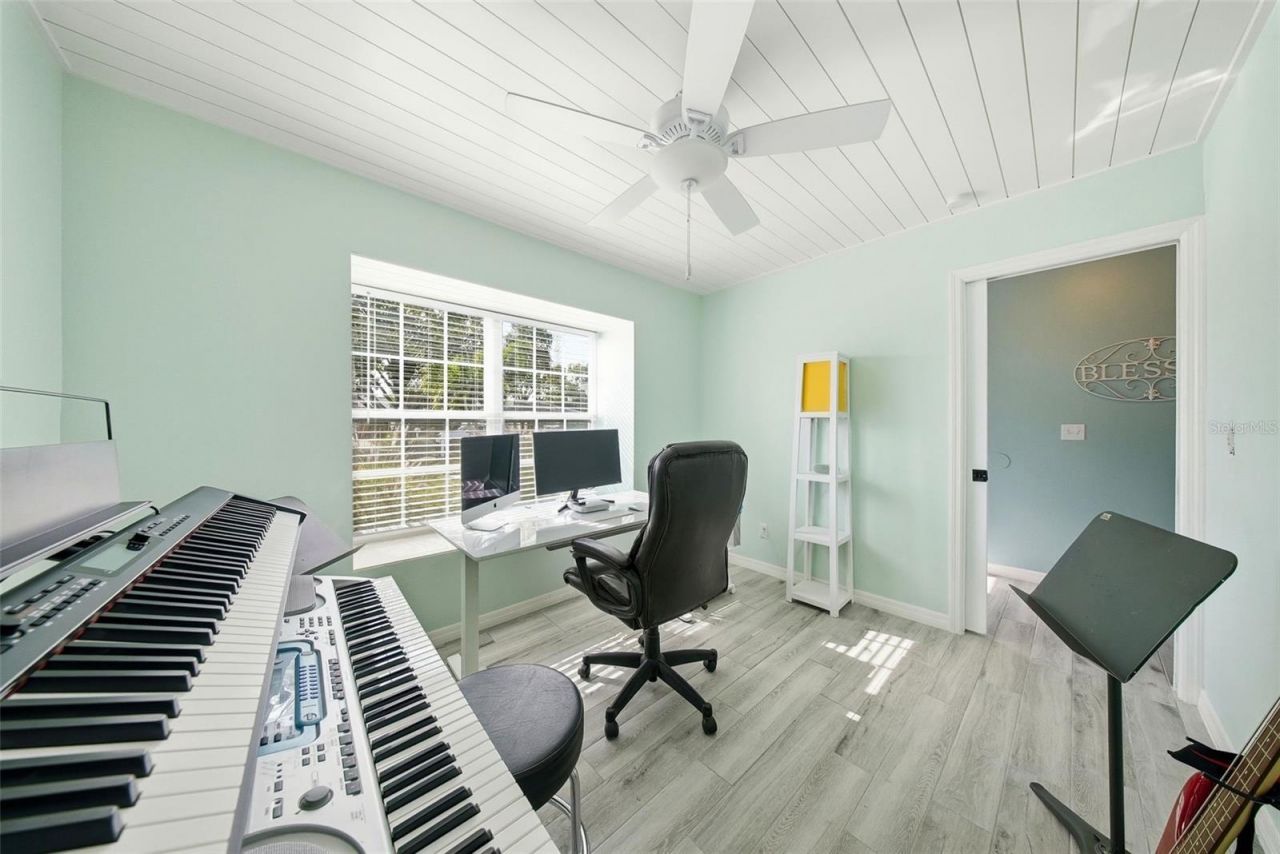 4131 102nd Place N, Clearwater, FL 33762 Photo