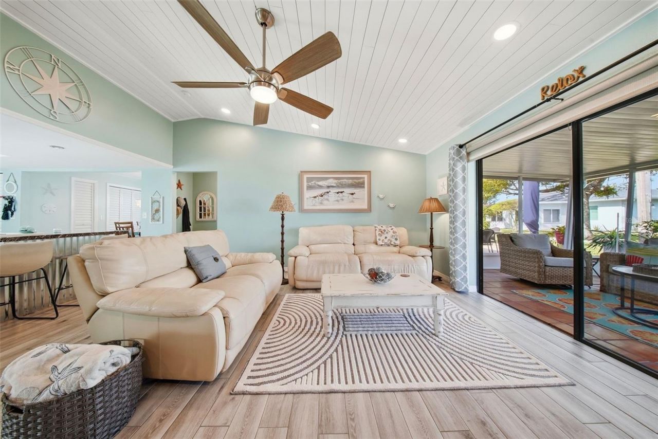 4131 102nd Place N, Clearwater, FL 33762 Photo