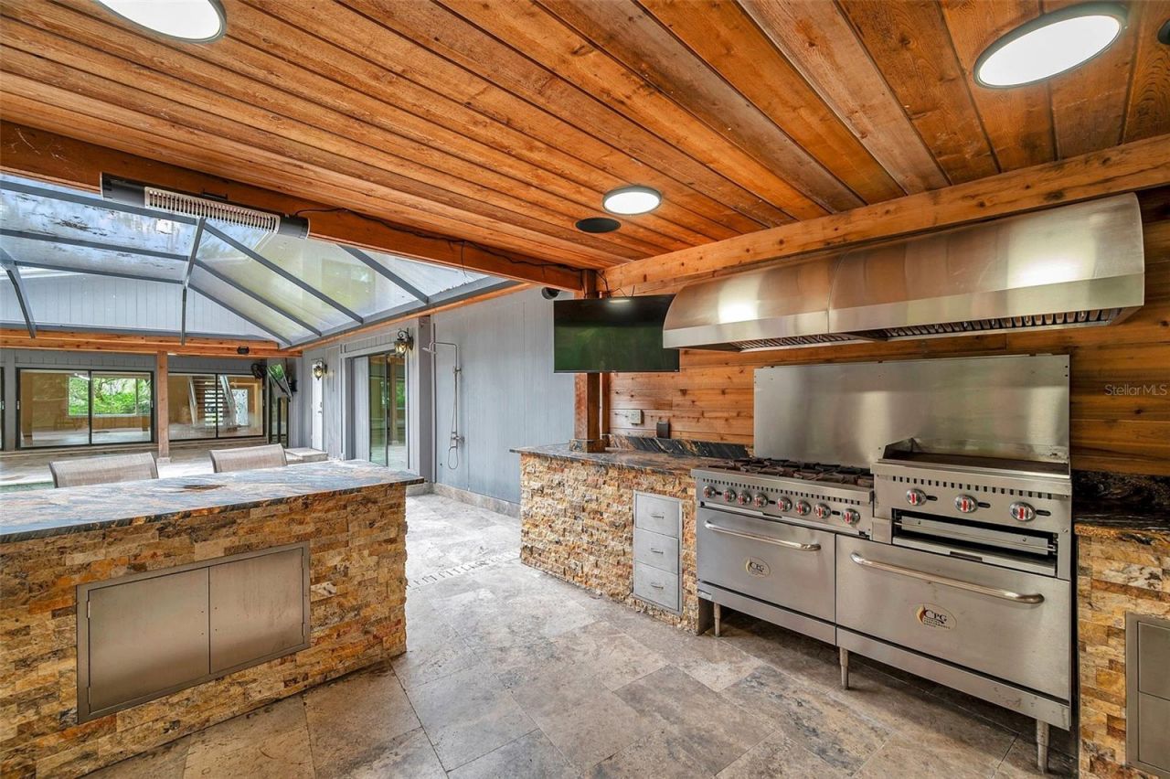 655 Appaloosa Road, Tarpon Springs, FL 34688 Photo