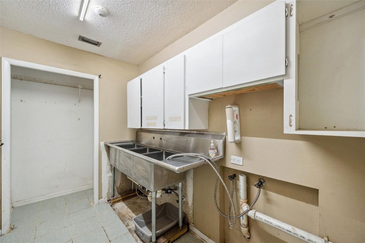 655 Appaloosa Road, Tarpon Springs, FL 34688 Photo