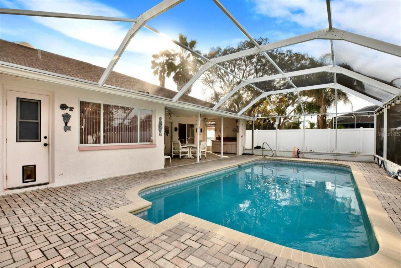 6118 Nardello Avenue, Spring Hill, FL 34608 Photo