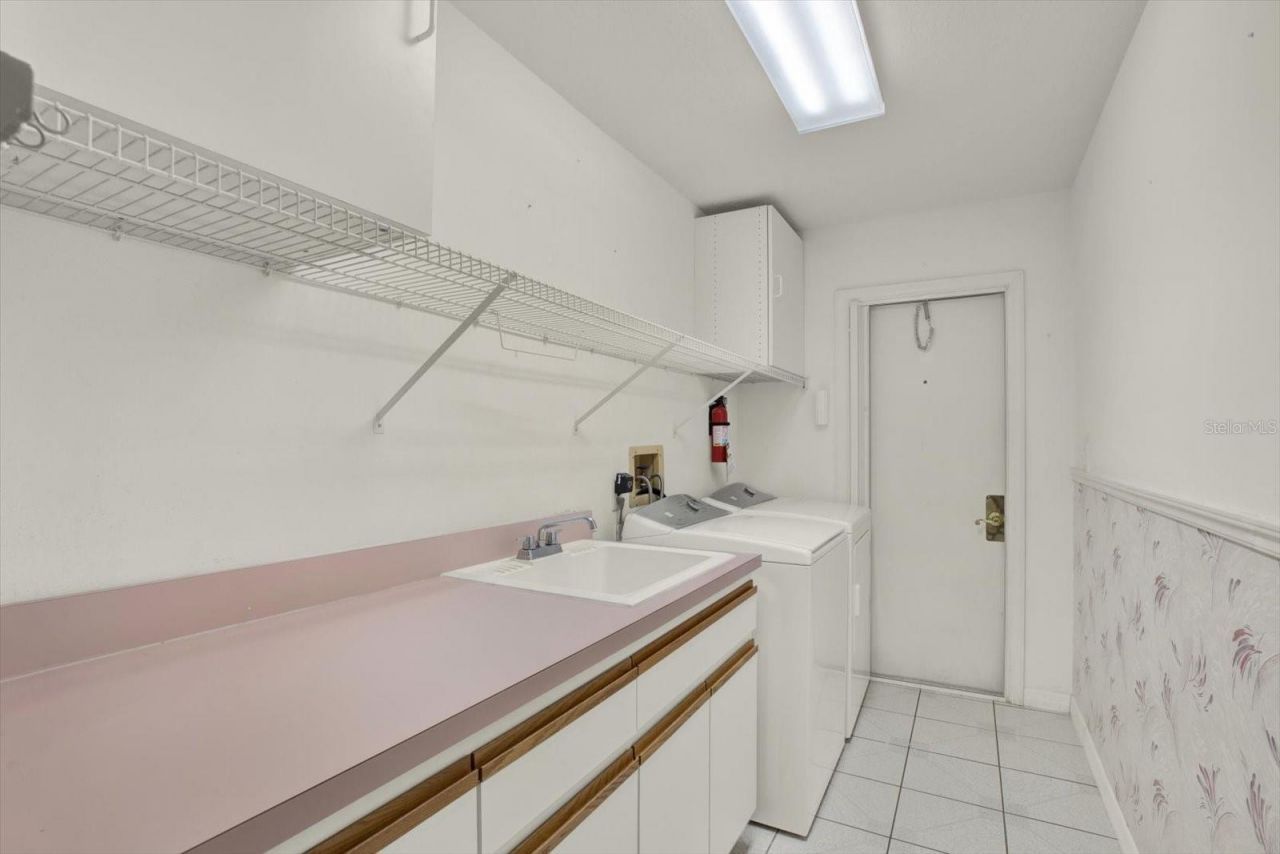 6118 Nardello Avenue, Spring Hill, FL 34608 Photo