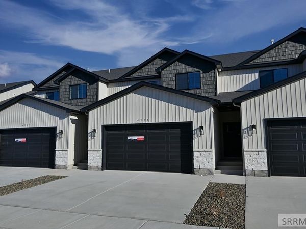 4555 Lanai Court, AMMON, ID 83406