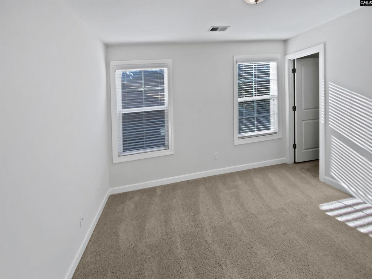 239 Penwood Lane Photo 33