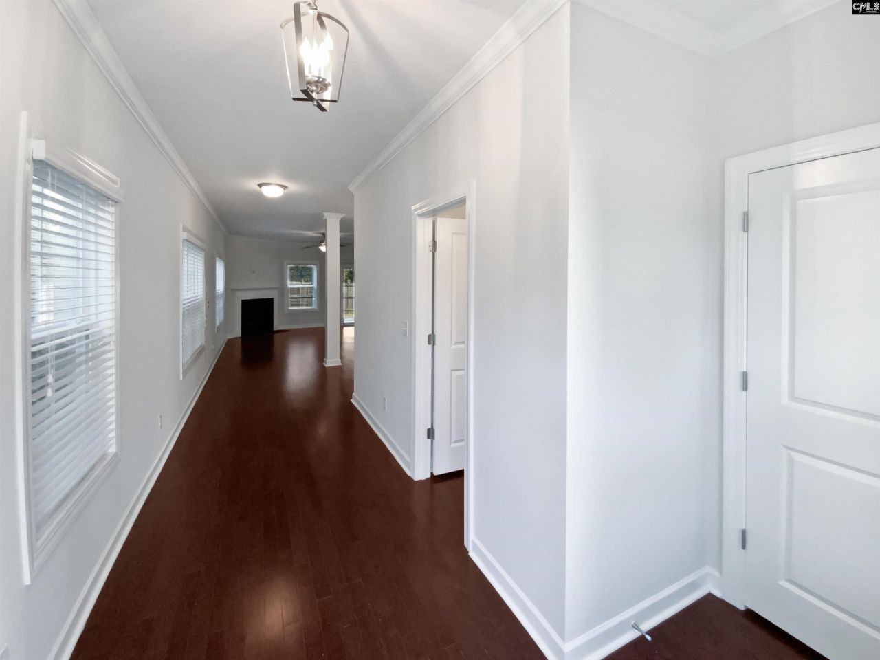 239 Penwood Lane Photo 6