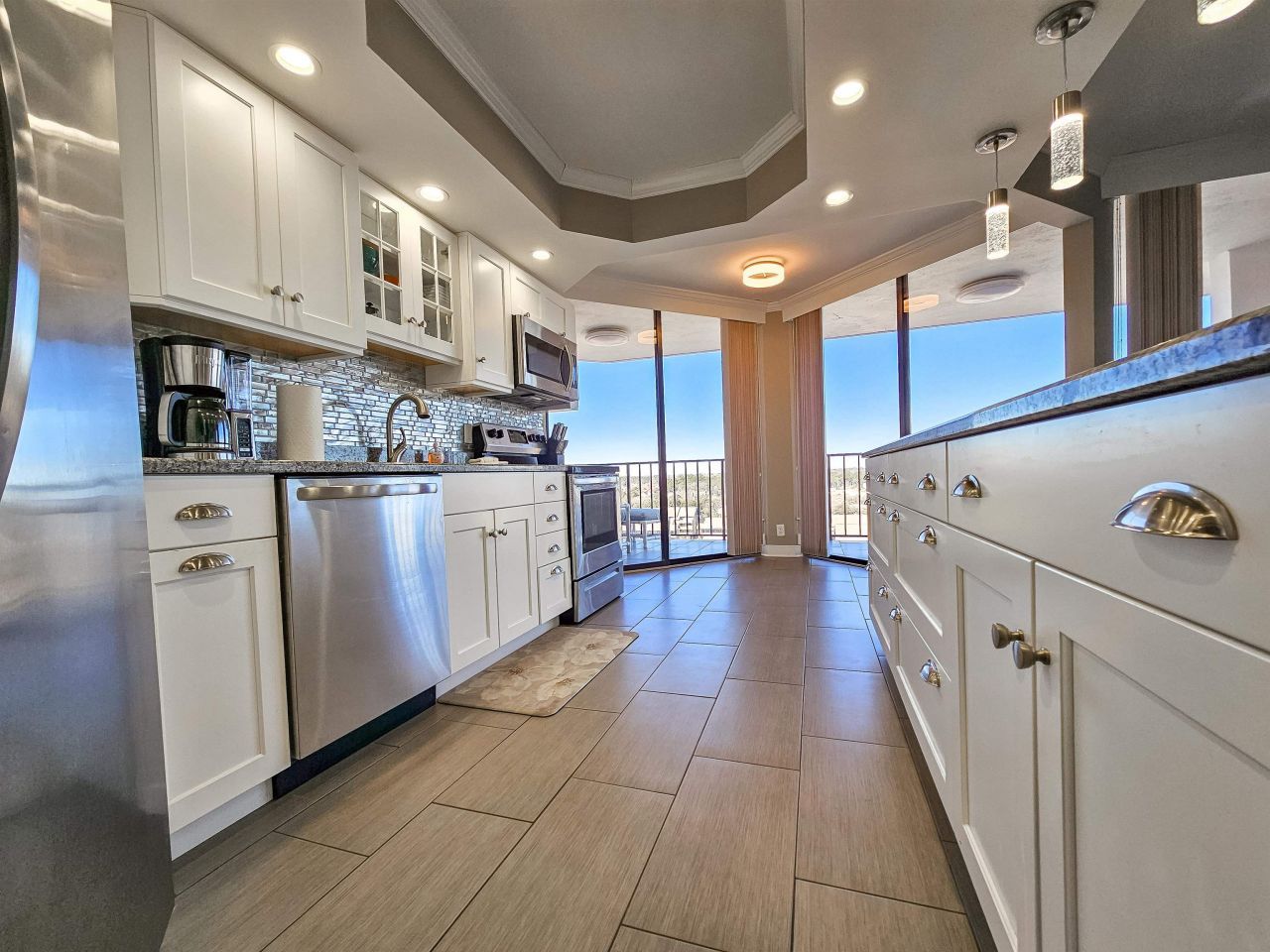 9650 Shore Dr. Photo 13