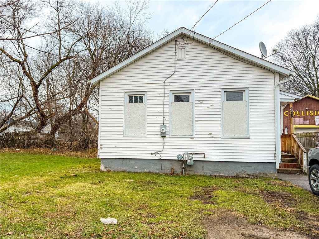 288 Orchard Street, Rochester, NY 14606 Main Photo