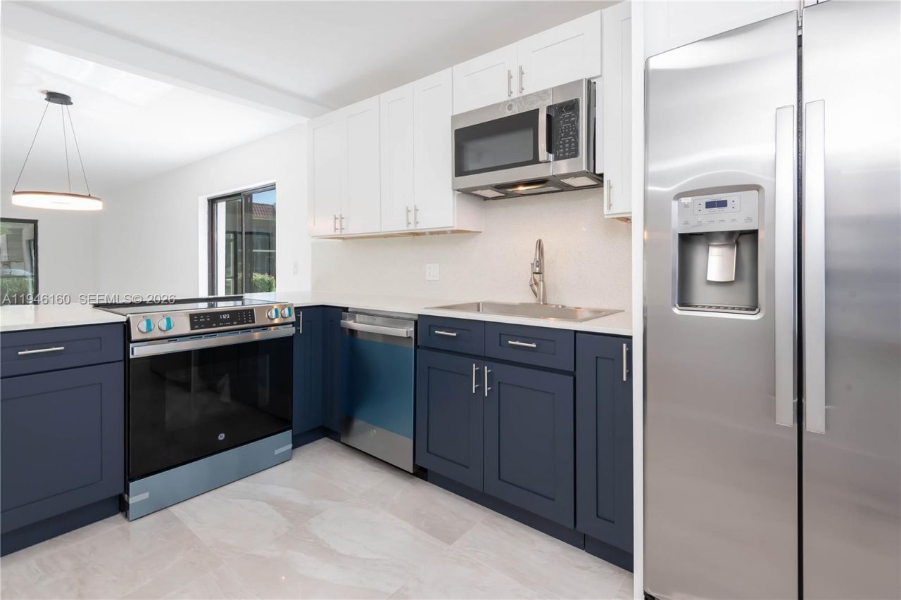 16461 Blatt Blvd, Unit 104, Weston, FL 33326 Photo