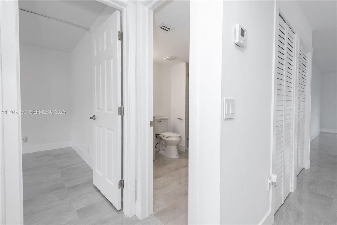 16461 Blatt Blvd, Unit 104, Weston, FL 33326 Photo