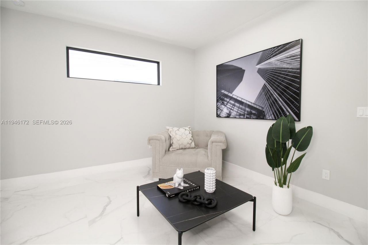 4349 NW 81st Ave, Doral, FL 33166 Photo