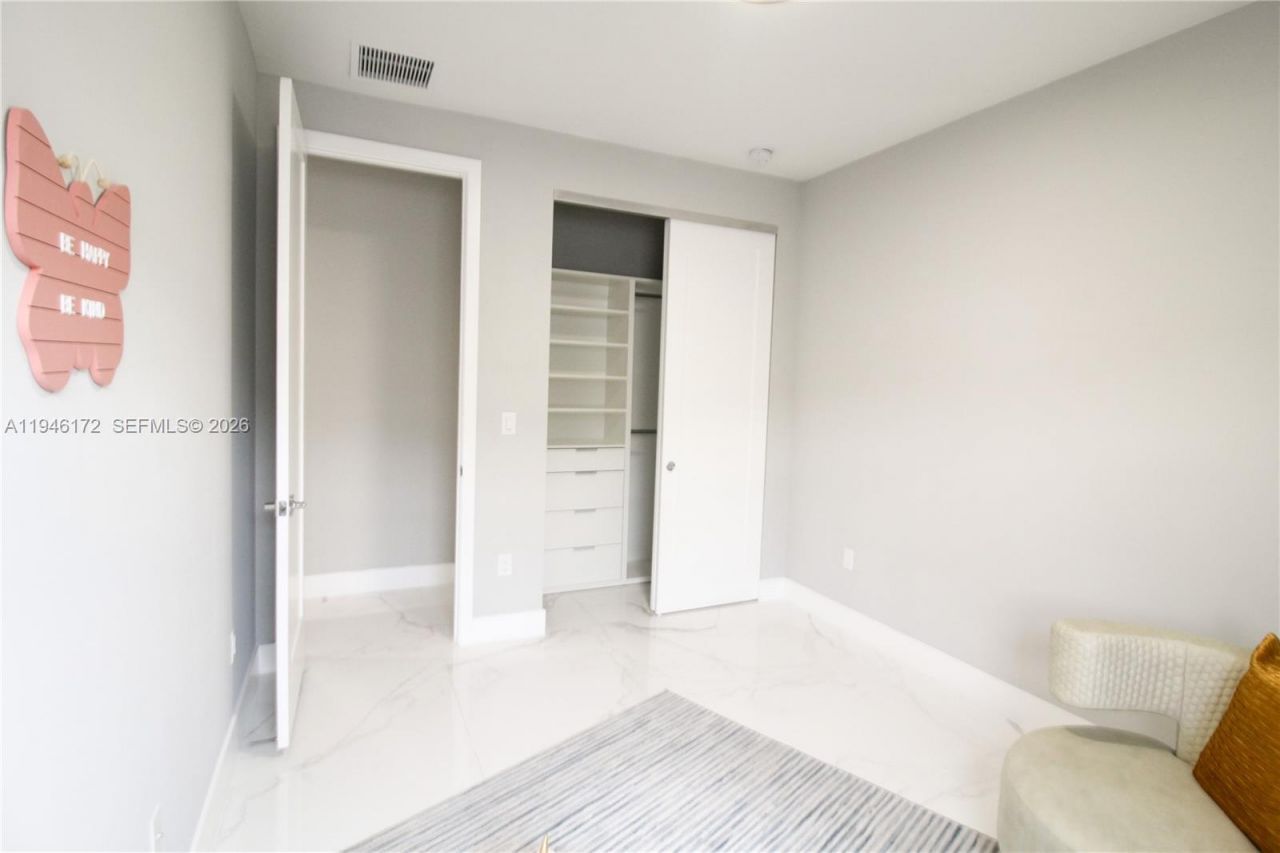 4349 NW 81st Ave, Doral, FL 33166 Photo