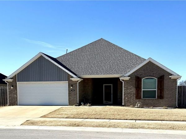 265 S Amber Dawn Avenue, Farmington, AR 72730