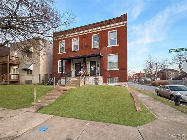 6220 Vermont Avenue, St Louis, MO 63111