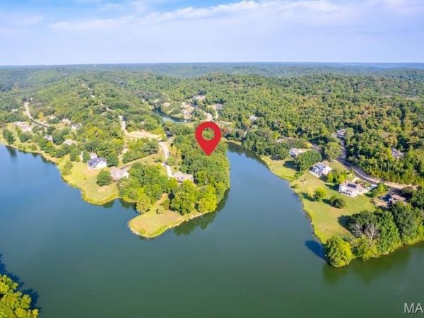 4413 Arrowhead Ridge Lane, Augusta, MO 63332