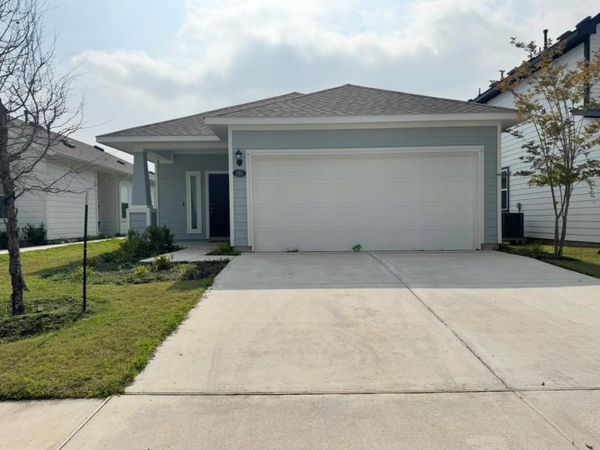 195 Heritage Mill RD, Elgin, TX 78621