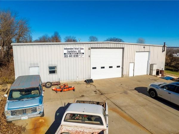 13612 Stillwell Road, Bonner Springs, KS 66012