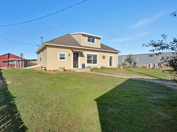 5283 Estate Road North Rd, Sprague, WA 99032