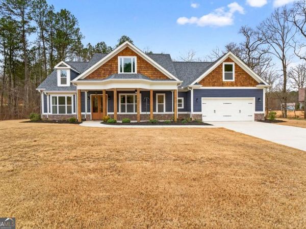 425 Blossom Trail, Acworth, GA 30101