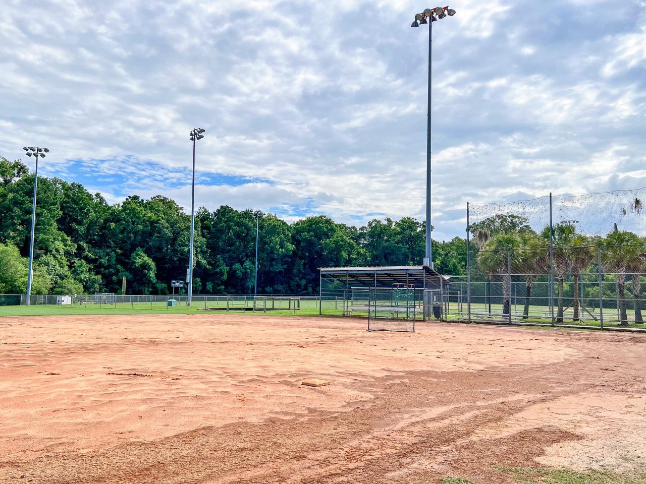 190 Barons Drive Photo 104