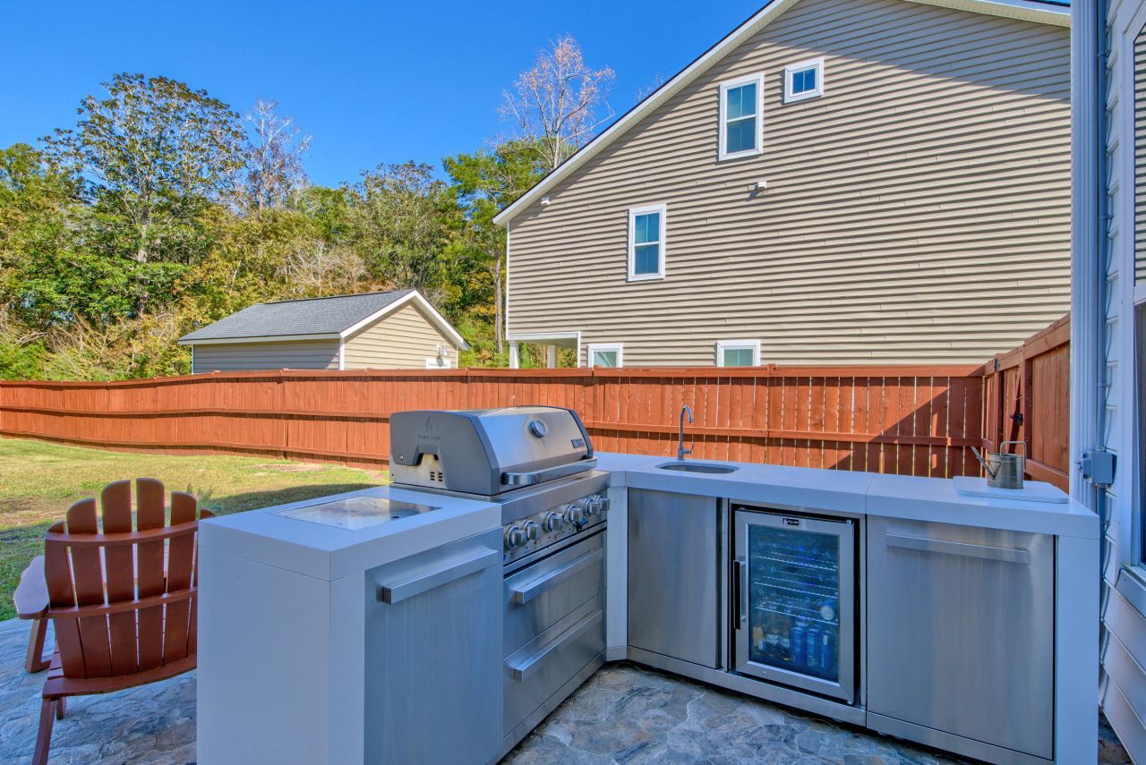 190 Barons Drive Photo 20