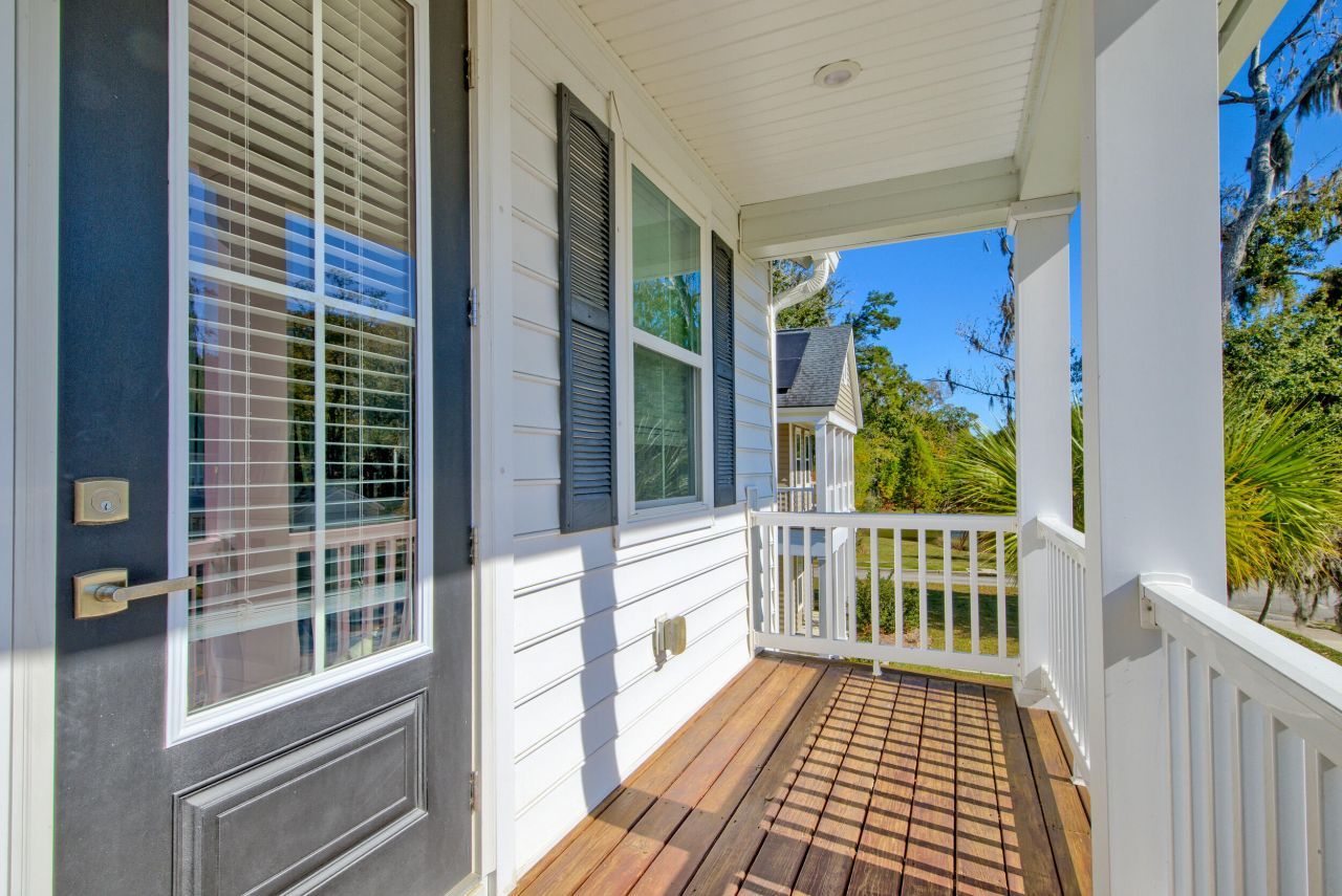 190 Barons Drive Photo 30