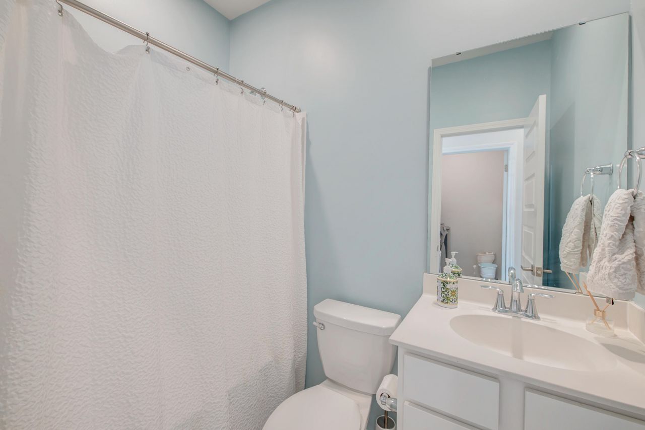 190 Barons Drive Photo 43