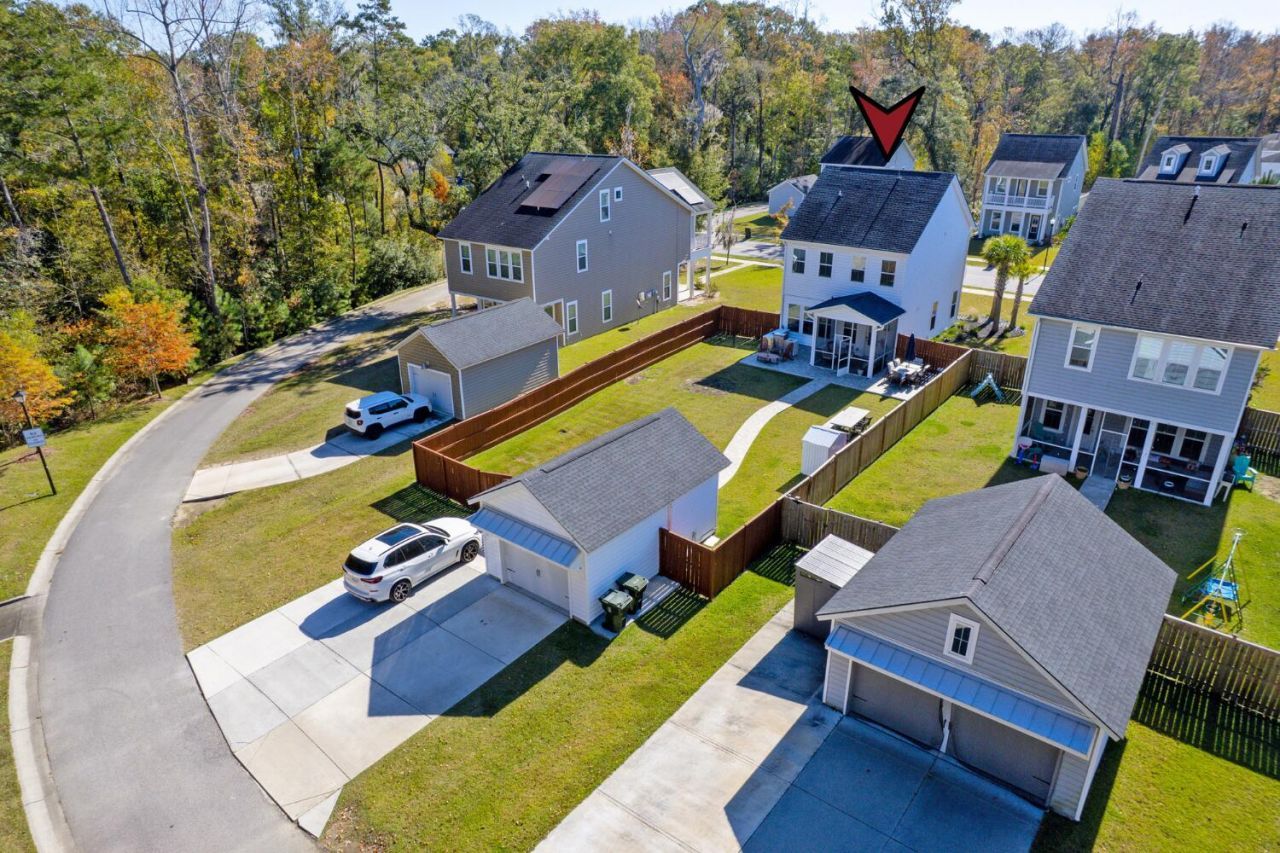 190 Barons Drive Photo 56